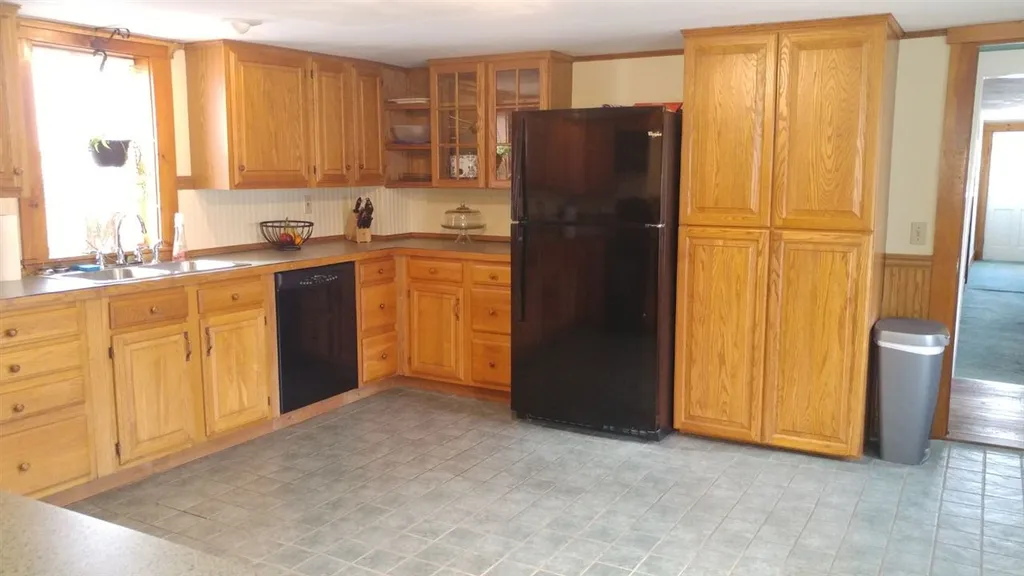 65 Washington Street Rochester NH 03867
