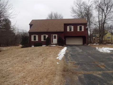 10 Meadowbrook Road Derry NH 03038