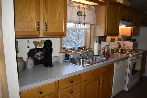 63 Hodge Hill Road Lisbon NH 03585