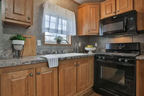 39 Bell Drive Salem NH 03079