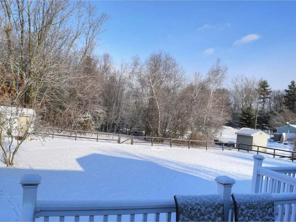 122 Jeffrey Drive Colchester VT 05446
