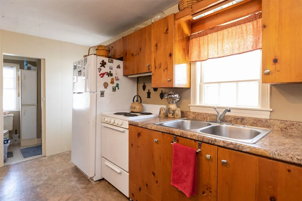 57 Lovell Road Stratham NH 03885