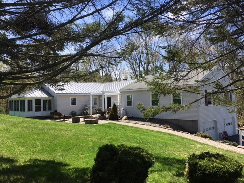 815 East Road Cornish NH 03745