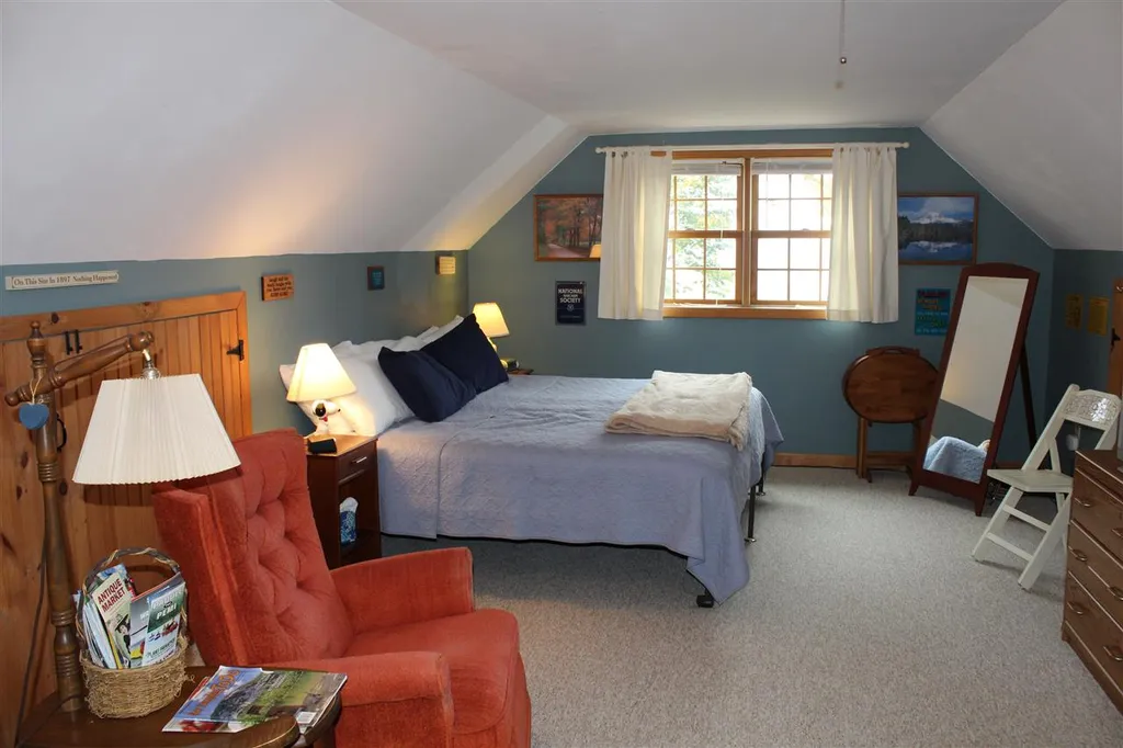 95 Ridge View Drive Bridgewater NH 03222