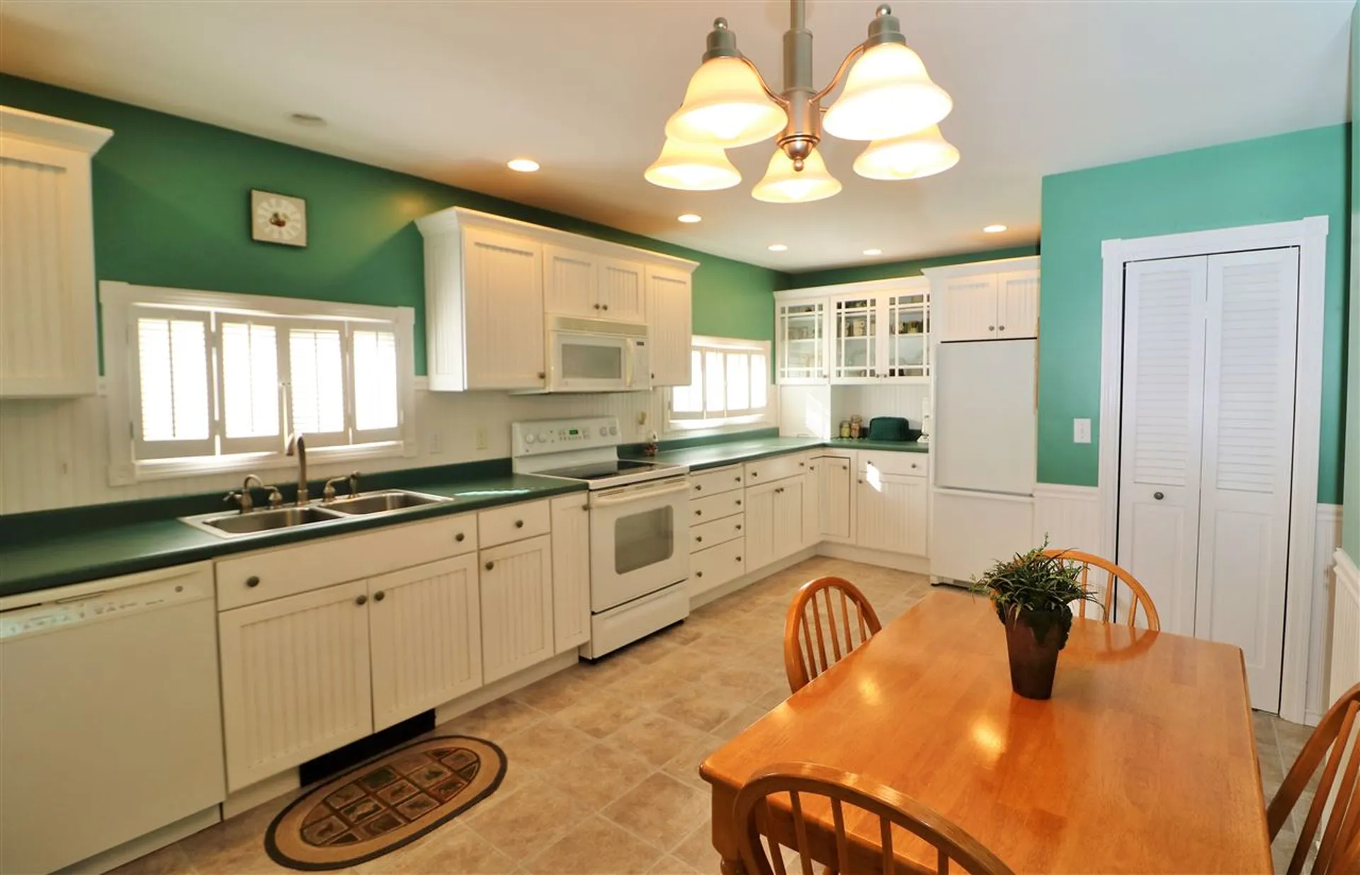 1832 Hutchins Street Berlin NH 03570