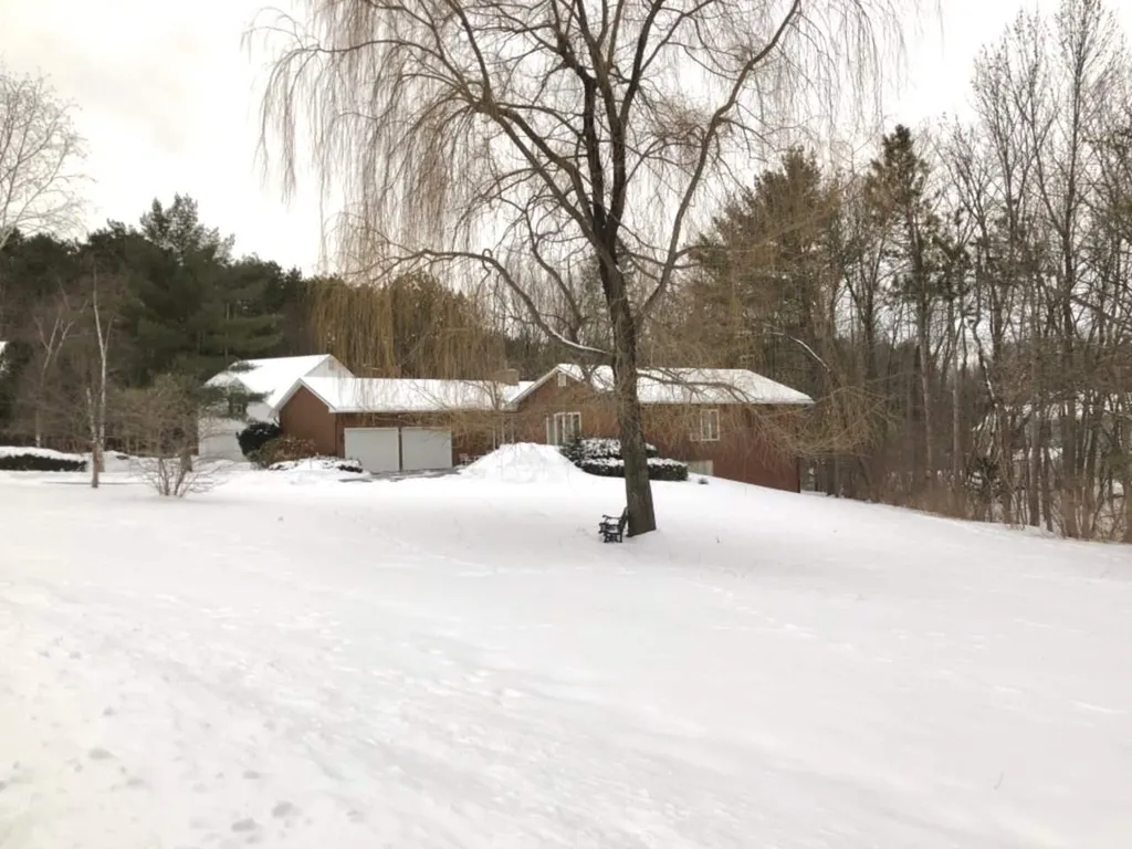 148 Gardenside Lane Shelburne VT 05482