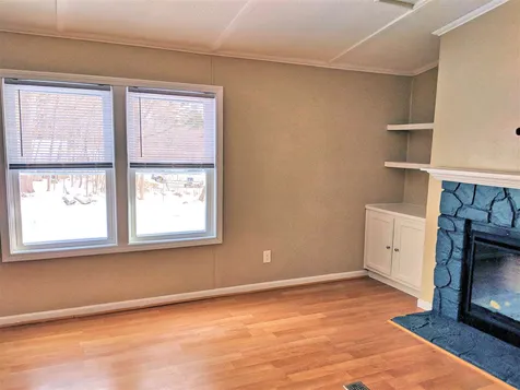 131 Epping Road Exeter NH 03833