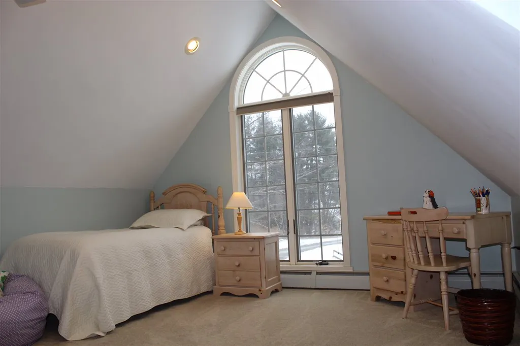 75 Bucks Hill Road Durham NH 03824
