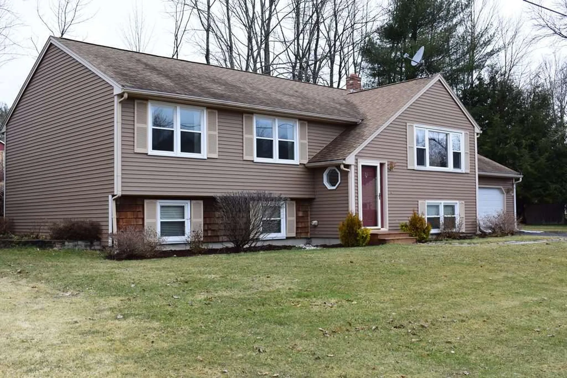 34 Leigh Court Laconia NH 03246
