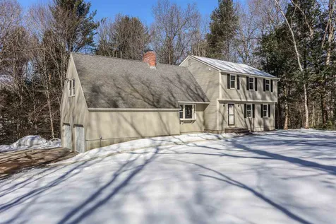 75 Camelot Drive Bedford NH 03110