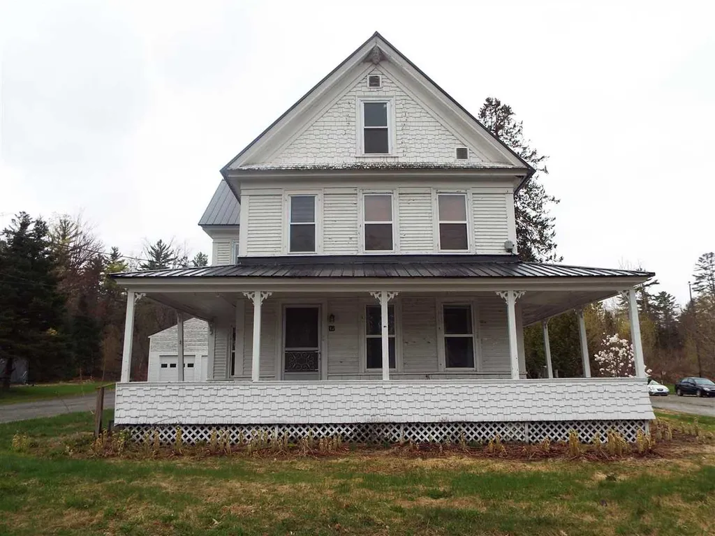 47 Portland Street Lancaster NH 03584
