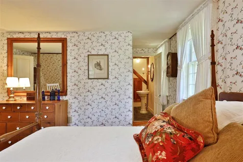 207 East Street Wallingford VT 05773