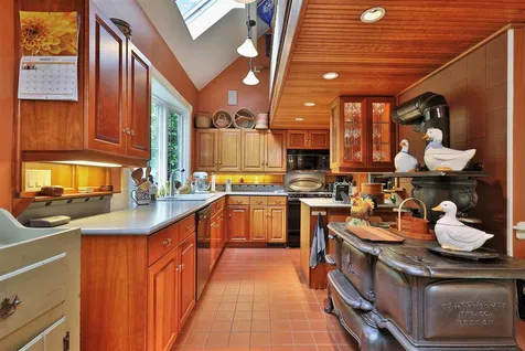 207 East Street Wallingford VT 05773