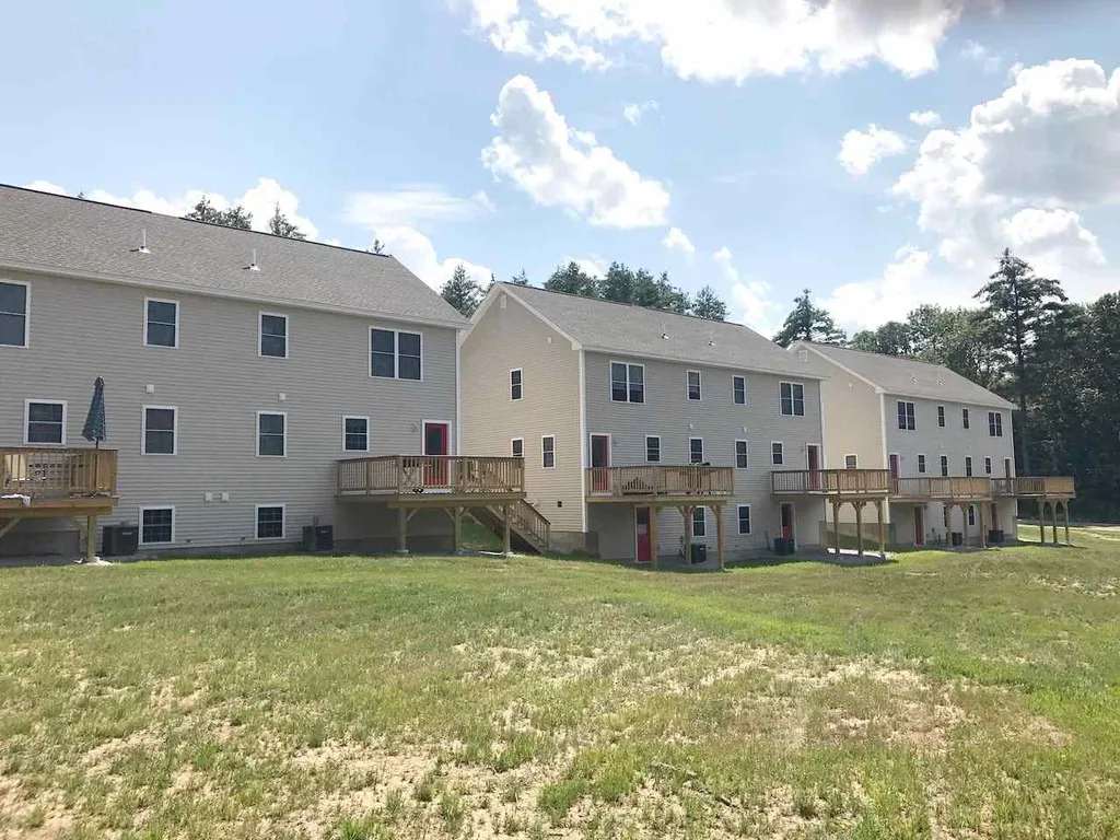3A Red Oak Way Boscawen NH 03303