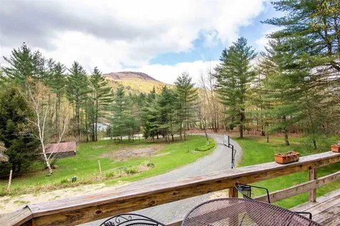 1090 Nebraska Valley Road Stowe VT 05672