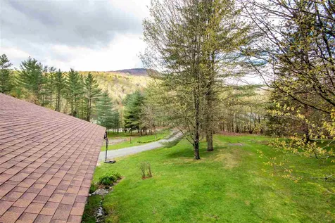 1090 Nebraska Valley Road Stowe VT 05672