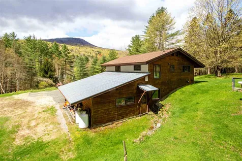 1090 Nebraska Valley Road Stowe VT 05672
