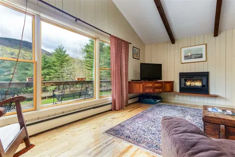 1090 Nebraska Valley Road Stowe VT 05672