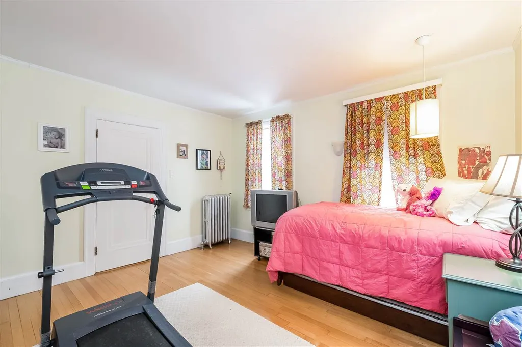 72 Belknap Street Dover NH 03820
