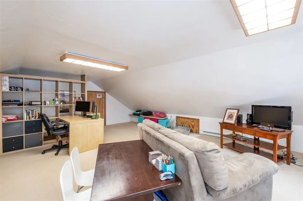 72 Belknap Street Dover NH 03820