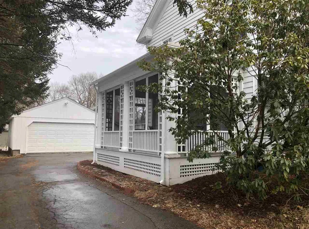 72 Belknap Street Dover NH 03820