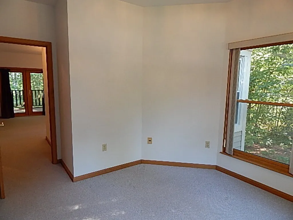 51 Oakmont Drive Concord NH 03301-6916