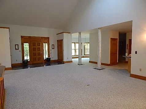 51 Oakmont Drive Concord NH 03301-6916