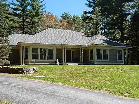 51 Oakmont Drive Concord NH 03301-6916