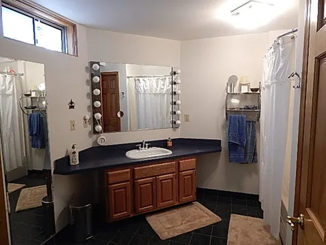 51 Oakmont Drive Concord NH 03301-6916