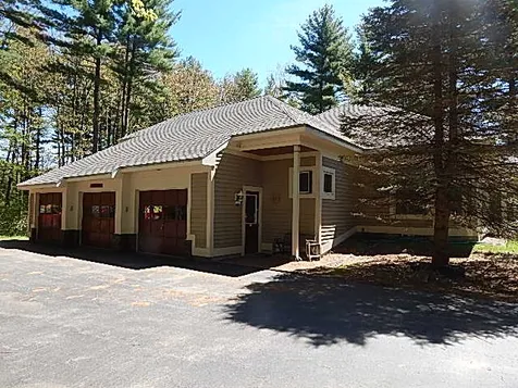 51 Oakmont Drive Concord NH 03301-6916