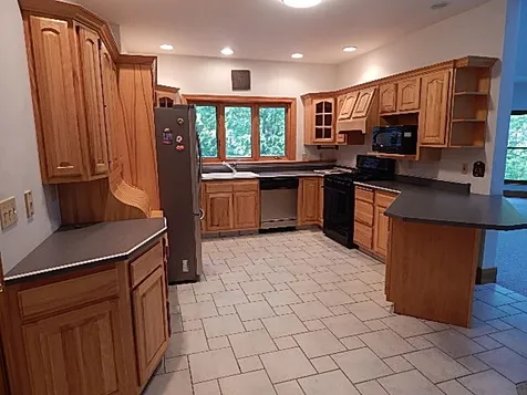 51 Oakmont Drive Concord NH 03301-6916