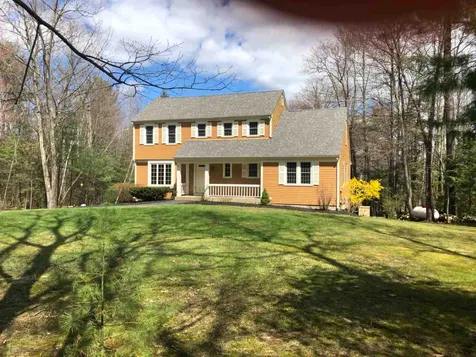 25 Blossom Road Windham NH 03087