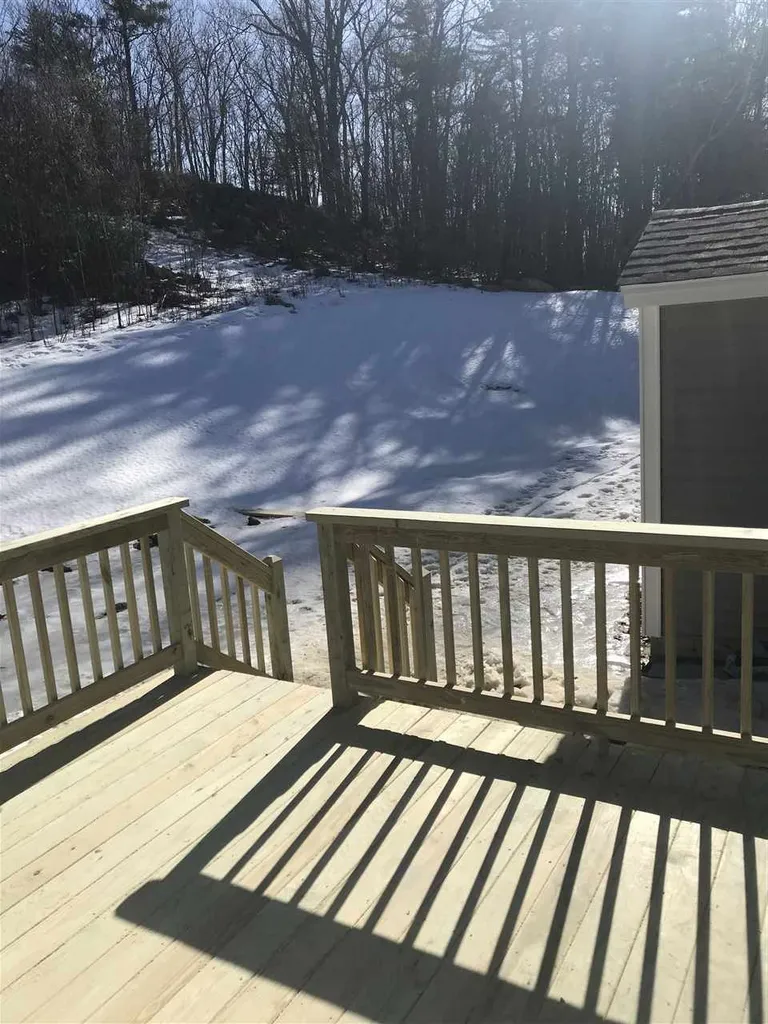 2 Crescent Drive Bow NH 03304