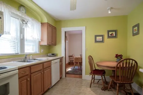 175 Oak Grove Avenue Brattleboro VT 05301