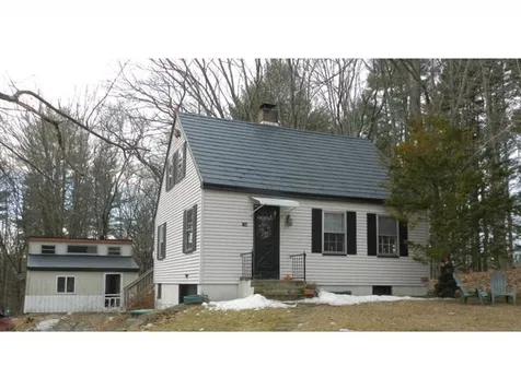 118 South Road East Kingston NH 03827