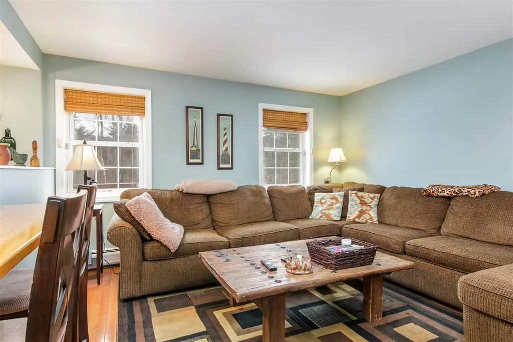 691 East Street Huntington VT 05462