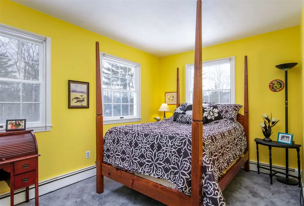 691 East Street Huntington VT 05462