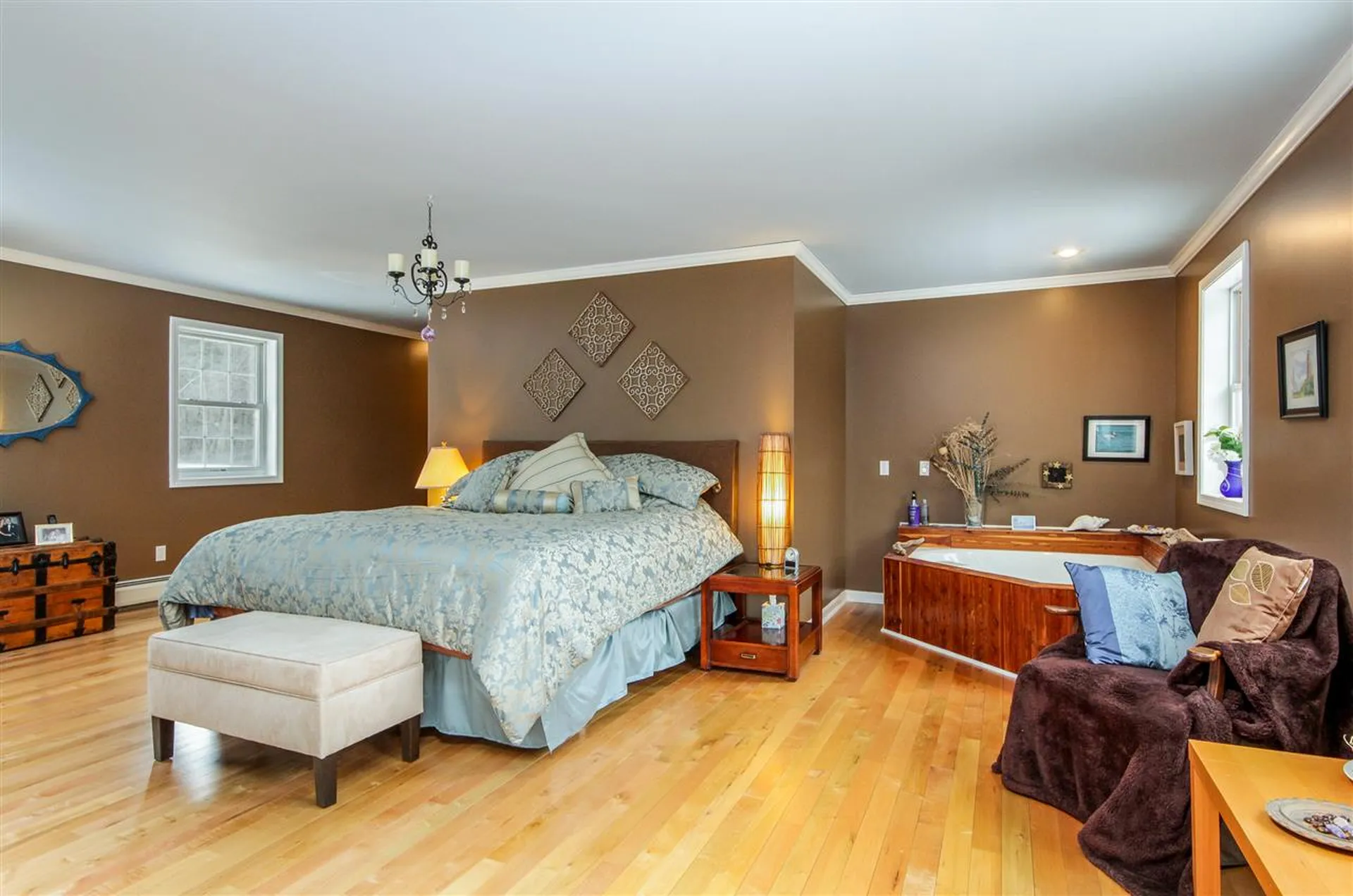 691 East Street Huntington VT 05462