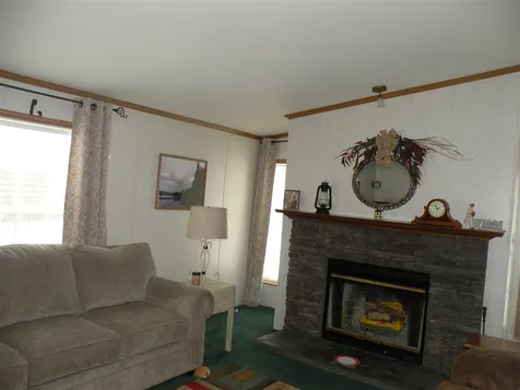 19 Spring Street Whitefield NH 03598