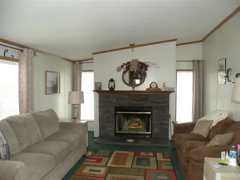 19 Spring Street Whitefield NH 03598
