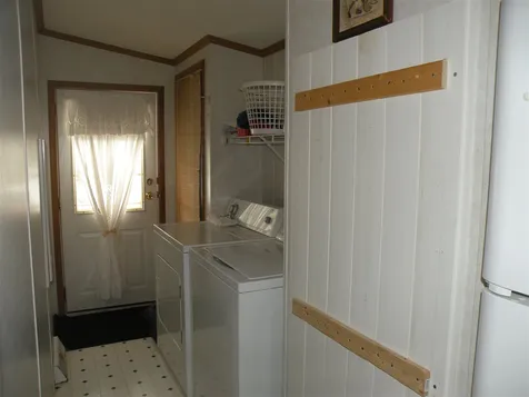 19 Spring Street Whitefield NH 03598