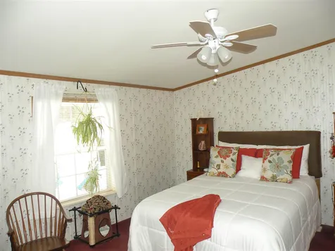 19 Spring Street Whitefield NH 03598