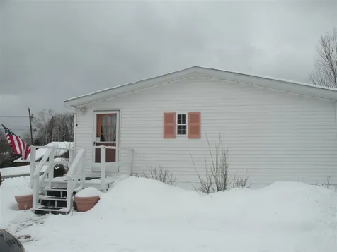19 Spring Street Whitefield NH 03598
