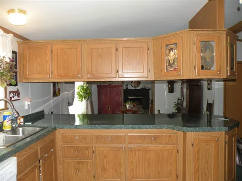 19 Spring Street Whitefield NH 03598
