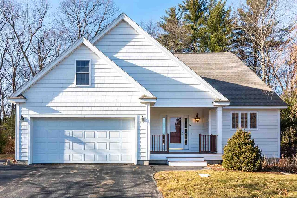 5 Vineyard Drive Stratham, NH