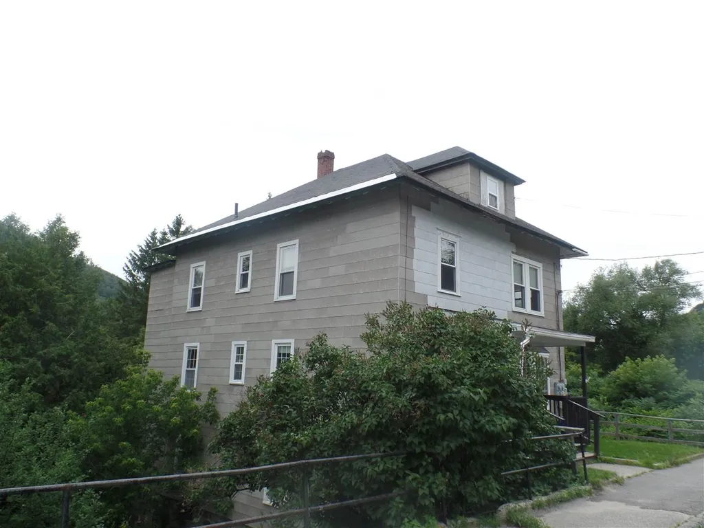 73-75 Jasper Street Berlin NH 03570