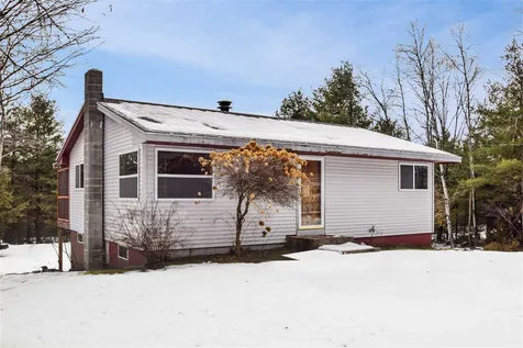 9 Knightland Road Bennington NH 03442