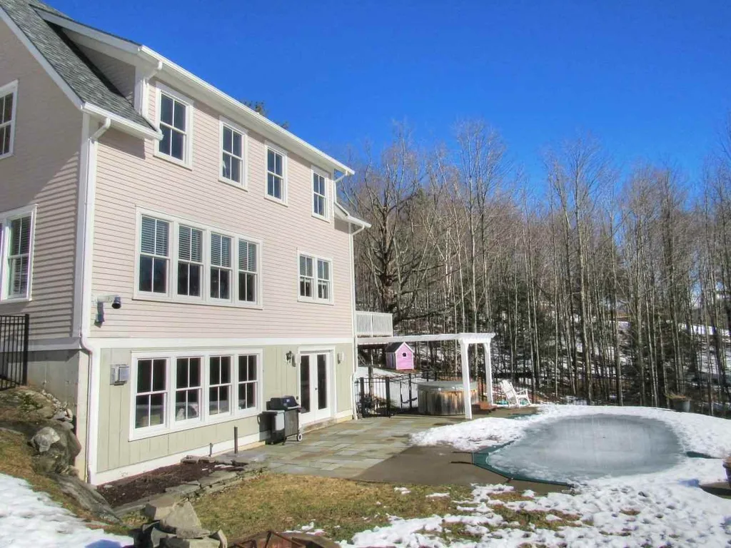144 Ross Hill Huntington VT 05462
