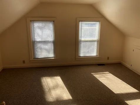 61 Lake Ninevah Road Mount Holly VT 05758