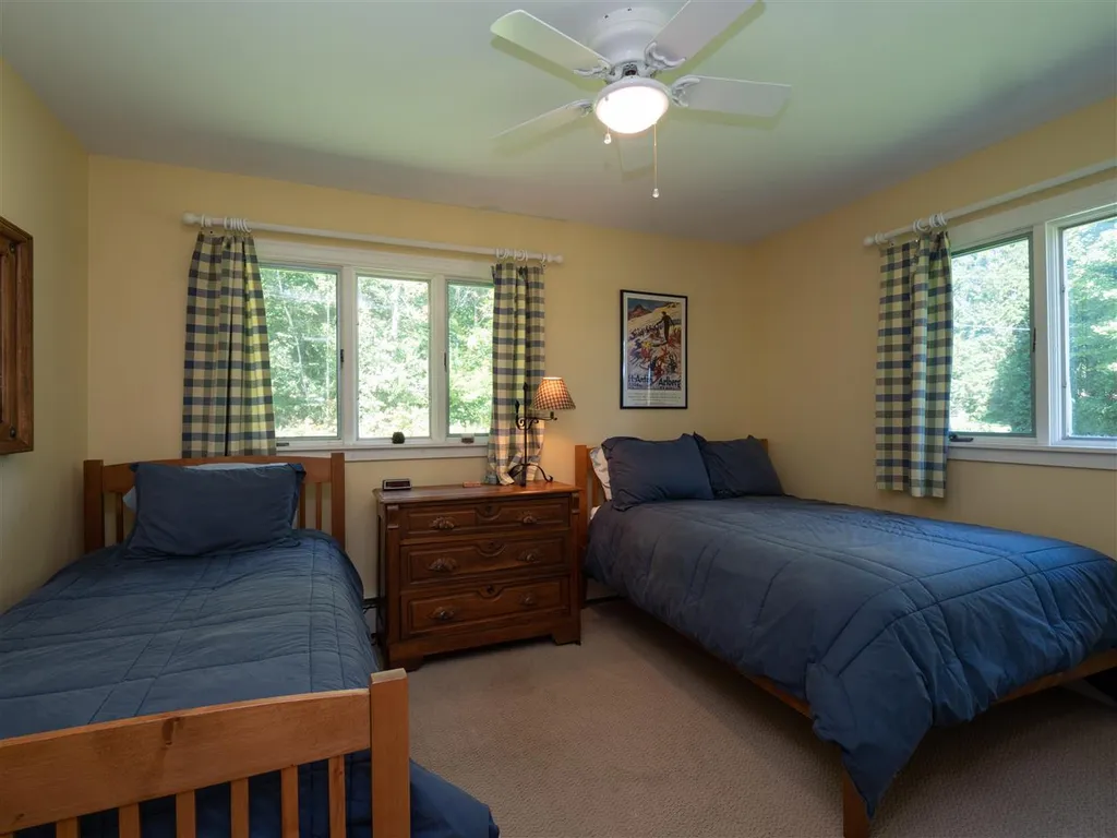 80 Churchill Lane Stowe VT 05672